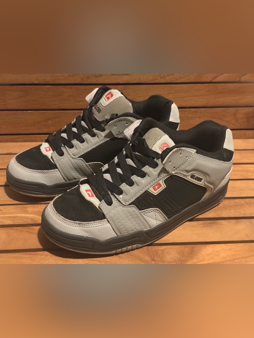 Globe Scribe Black/Grey/Red Skate Shoes